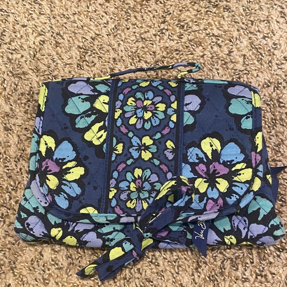 Vera Bradley paisley Floral Blue Women's makeup organizer bag